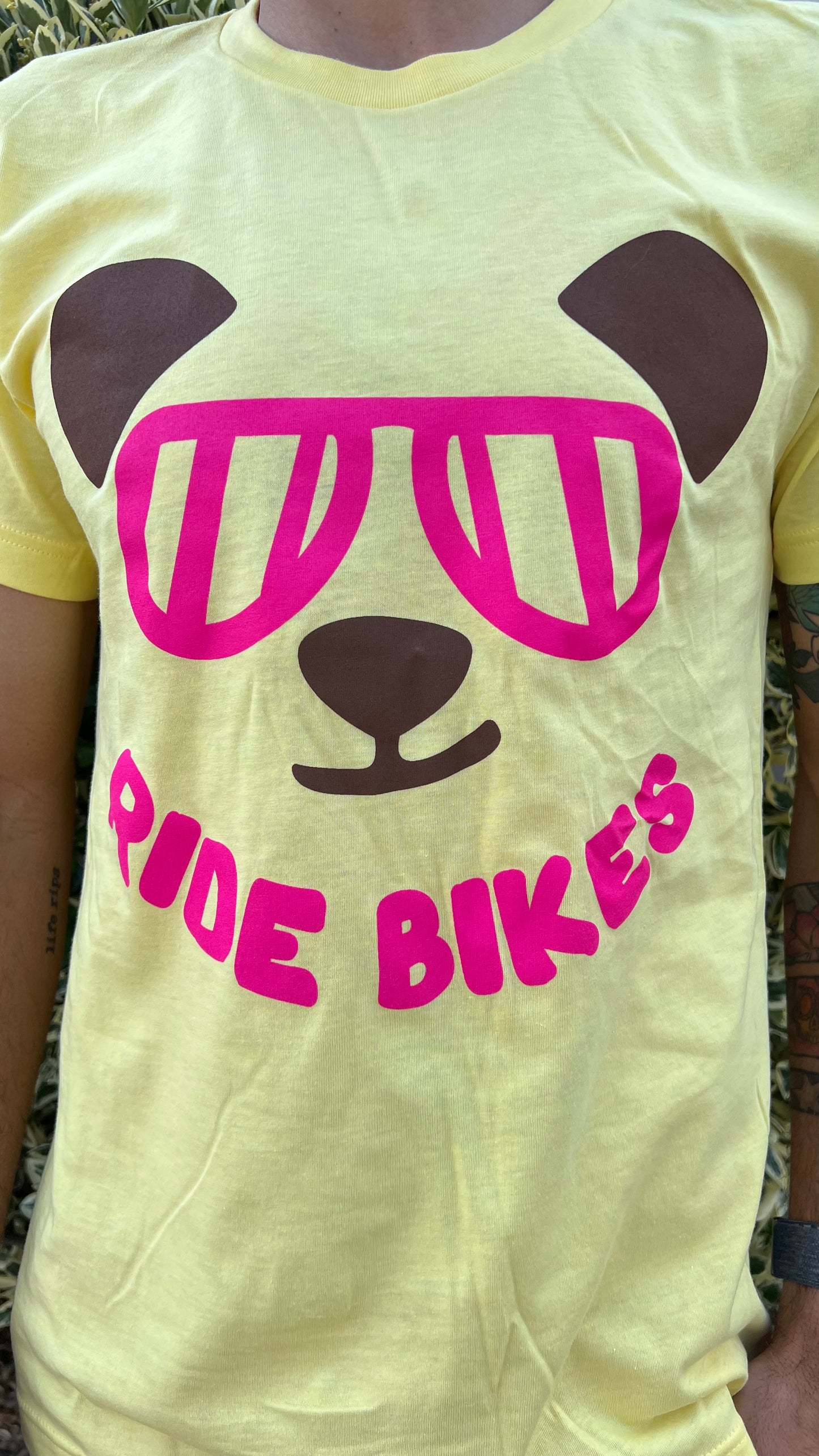 Smirky the Bear Tee - Heather Yellow