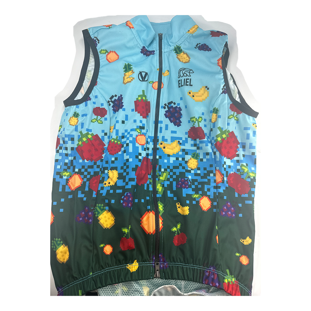 (NEW) Women's Eliel Arcade 8-bit Collection Palomar Vest - Small